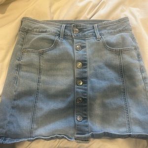 American Eagle size 2 super stretch denim mini skirt